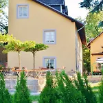 Alttolkewitzer Hof 3*
