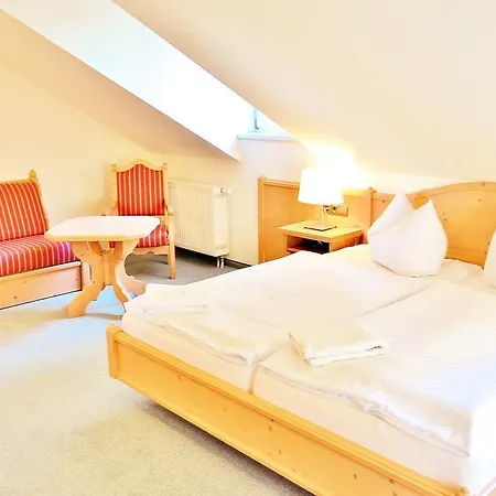 Alttolkewitzer Hof 3* دريسدن