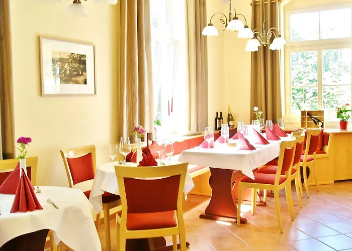 Alttolkewitzer Hof 3*