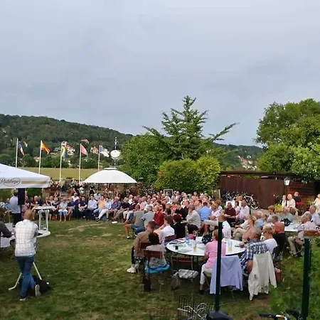 Alttolkewitzer Hof 3*